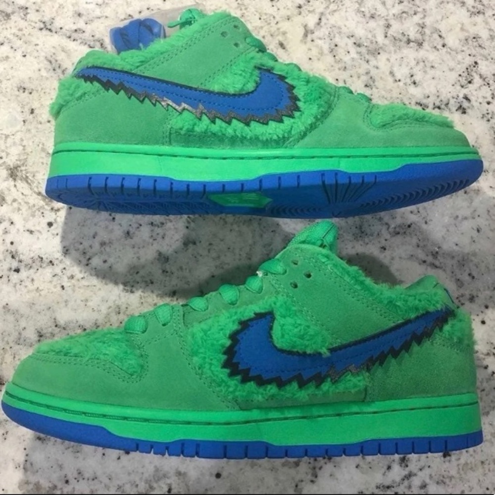 Nike dunk greenbear